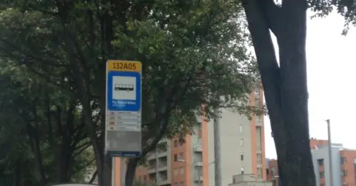 PARADERO SITP PARQUE RAFAEL NUNEZ  132A05